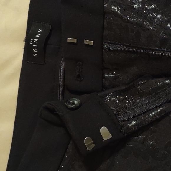 White House Black Market "The Skinny" black pants Size: 8 NWT - Picture 8 of 11